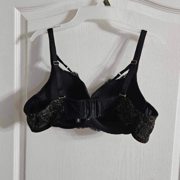 Torrid Black And Gold Bra Size 42B. 2046 - Picture 3 of 5